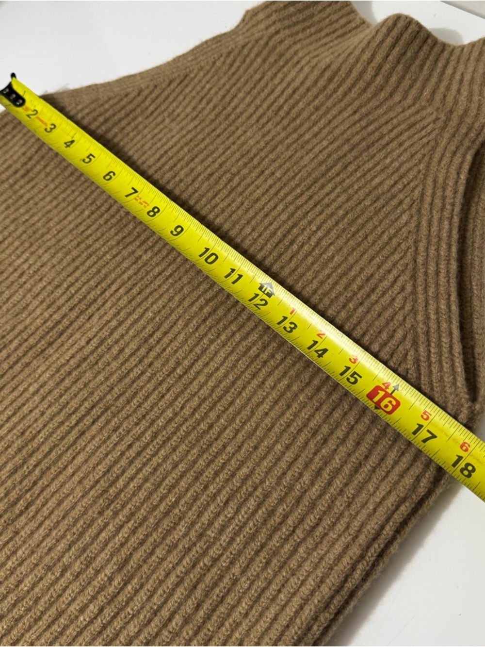 Stella McCartney wool Camel-Brown Ribbed Sleeveless Turtleneck Sweater Vest 40 - Picture 7 of 8